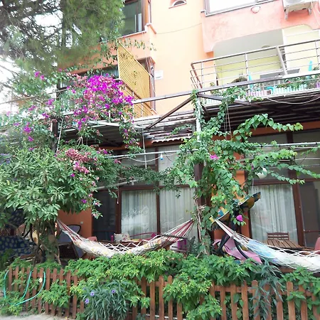 Izmir Seferihisar Urkmez