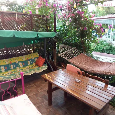 Izmir Seferihisar Apartment *